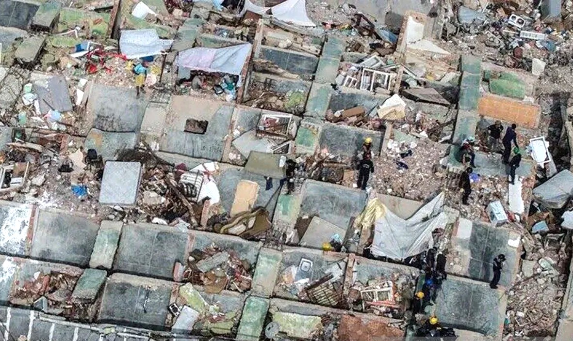 Foto editorial untuk berita Korban Tewas Gempa Kembar Venezuela Capai 3.685 Orang