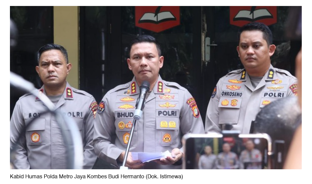Foto editorial untuk berita Polda Metro Jaya Umumkan Hasil Ekshumasi Jenazah Sutrimo Segera Dirilis