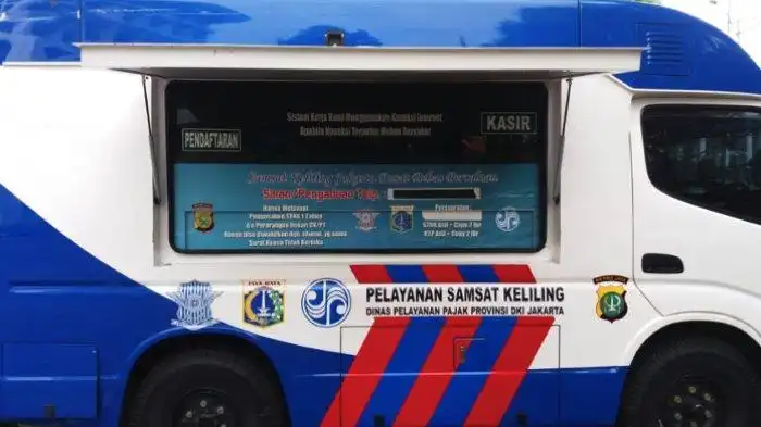 Foto editorial untuk berita Selasa, Layanan Samsat Keliling Hadir di 14 Wilayah Jadetabek
