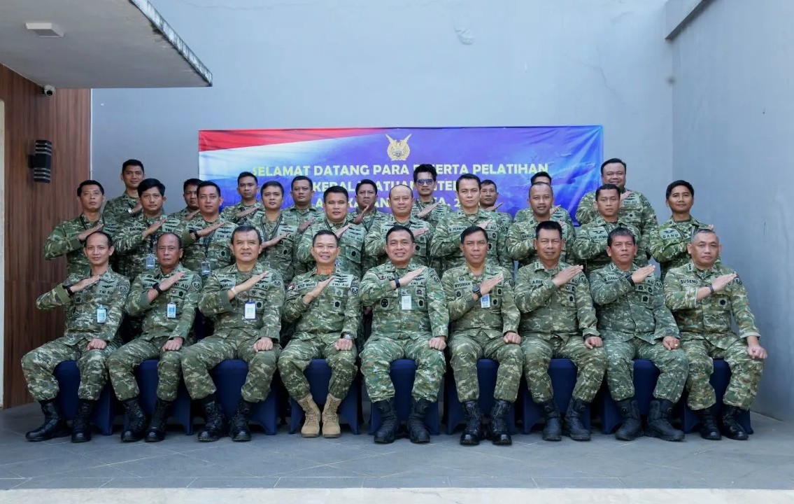 Foto editorial untuk berita TNI AU pertajam kemampuan personel di bidang intelijen