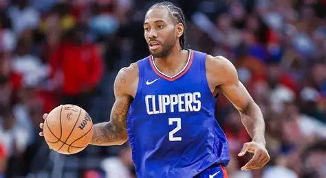 Foto editorial untuk berita Transfer Kawhi Leonard ke Raptors Ditunda Menyusul Investigasi NBA